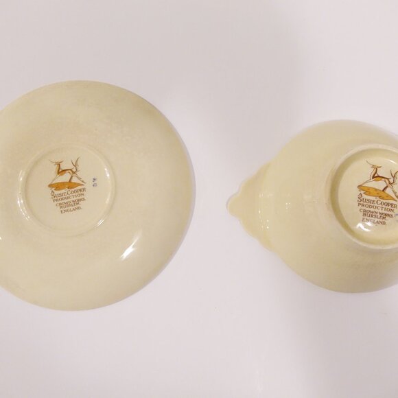 SOLD - Set of 4 Susie Cooper Blue Dresden Spray Cream Soup bowls with Liners - Picture 6 of 7